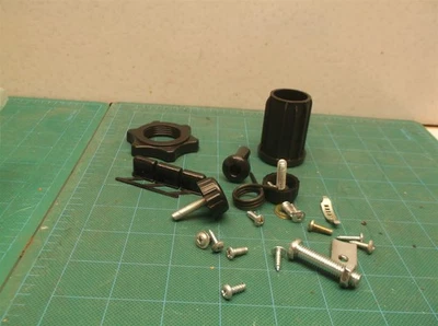 Assorted parts for a Utilitech 18" pedestal fan - Image 1 of 4