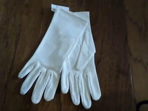 WOMEN"S WHITE MILITARY CEREMONIAL PARADE FORMAL DRESS WAITER BAND GLOVES - Picture 1 of 12