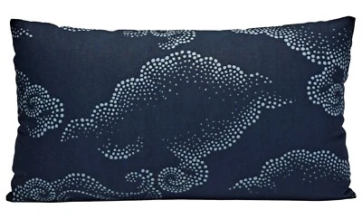 Funda de almohada decorativa Cloudburst Azure 14""x24" azul marino verde azulado Foto 1 de 4