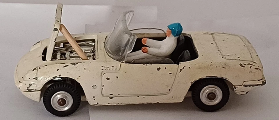 Corgi Toys Lotus Elan S2. Very good conditions, un' apertura - Immagine 1 di 4