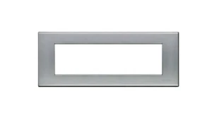 PLACCA BTICINO MATIX SILVER 6 POSTI AM4806LSL - Picture 1 of 1