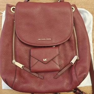 ⭐Michael Kors Viv Large Backpack And Cardholder In Red ⭐ - Picture 1 of 14