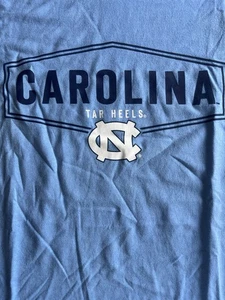 Carolina Tar Heels Football Sports Graphic T Shirt Size L - Picture 1 of 7