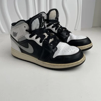 Nike Air Jordan 1 Mid Blanco Sombra Negro Gris Humo GS Talla 6Y 554725-073 Foto 1 de 4