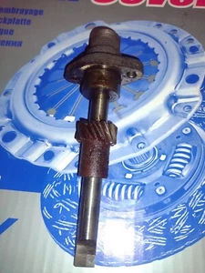 Mitsubishi D2000II Satoh Bull KE130 Tachometer Drive Gear - Picture 1 of 4