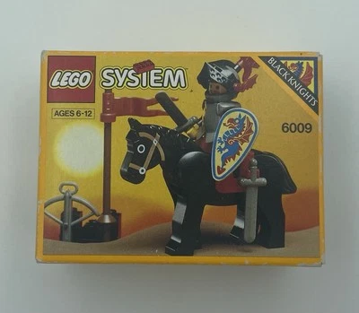 LEGO 6009 Classic Castle Black Knight New and Sealed from 1992 - Image 1 of 4