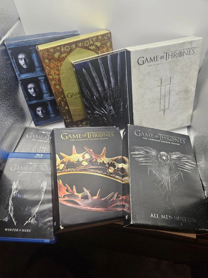 Game of Thrones Seasons 1-8 Collection DVD (1-6) And Blu-ray (7,8) - Image 1 of 4