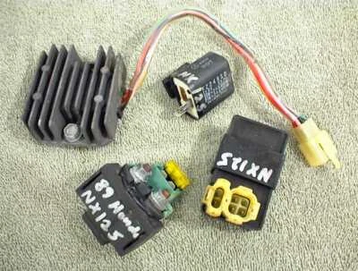 1988 1989 1990 HONDA NX125 CDI ВЫПРЯМИТЕЛЬ РЕЛЕ СТАРТЕР ПЕРЕКЛЮЧАТЕЛЬ СОЛЕНОИД NX 125 - Изображение 1 из 4