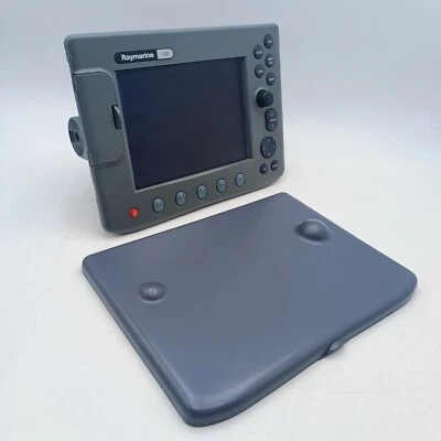 Raymarine C80 Chartplotter GPS Fishfinder Radar 8.4 LCD Display MFD E02020 Sonar - Image 1 of 4