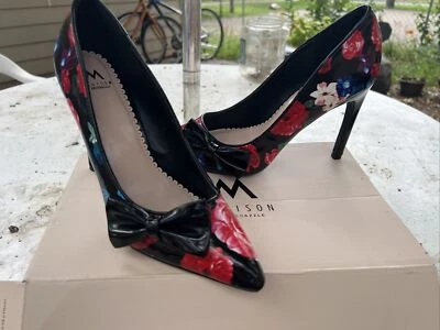 Madison by Shoe Dazzle Silvie Floral Vestido Zapato Tacón Bomba Flores Arco Acento 7 Foto 1 de 4