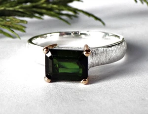 JEWELRY PIECES RING SILVER STROKE MATTE GOLD TOURMALINE GREEN STAIR CUT 57 18 - Picture 1 of 6
