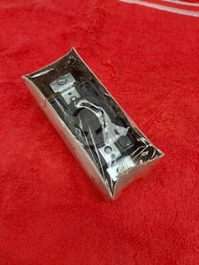 Arrow Hart 6400 Hart-Lock 125/250V 20A 3 Pole-4 Wire Receptacle - Picture 1 of 5
