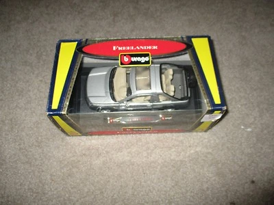 Land Rover Freelander Diecast Burago escala 1:24 sin usar, en caja ver mi tienda Foto 1 de 2