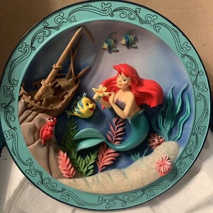 Little Mermaid Ariel Sebastian Relief Plate 3D Disney Animated Classics 1989 - Picture 1 of 3