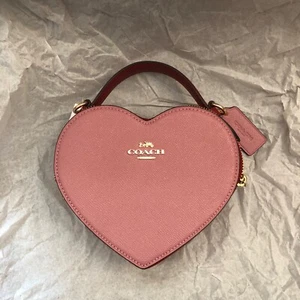 Coach HEART CROSSBODY Colorblock Pink Red - NEW WITH TAG - Picture 1 of 10