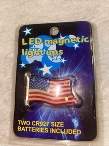 LED Light Up Magnetic Flag Pin. Batteries Included New - Picture 1 of 3