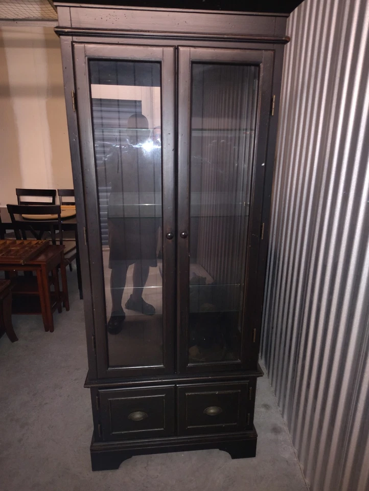 Gabinete de madera para China 3 estantes de vidrio 2 puertas de vidrio laterales de vidrio gabinete inferior Foto 1 de 4