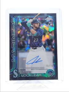 TYLER LOCKLEAR 2025 TOPPS CHROME SAPPHIRE ROOKIE BLACK RC AUTO 10/10 Q4450 - Picture 1 of 2