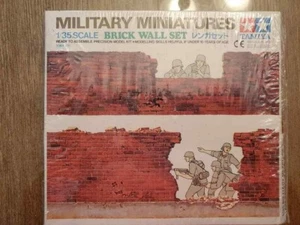 TAMIYA MODELS 1:35 SCALE WWII BRICK WALL SET - NEW - Picture 1 of 5