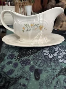 Pfaltzgraff Gravy Dish And Plate - Picture 1 of 2