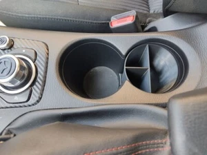 Mazda 3 - Getränkehalter Organizer Einsatz - Bild 1 von 5
