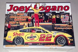 Joey Logano 2024 Champion Pennzoil Shell 22 2024 Ford Mustang 1:24 model car kit - Picture 1 of 1
