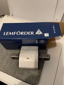 Transmission Mount 212 240 04 18 for Mercedes-Benz - LEMFOERDER - Picture 1 of 2