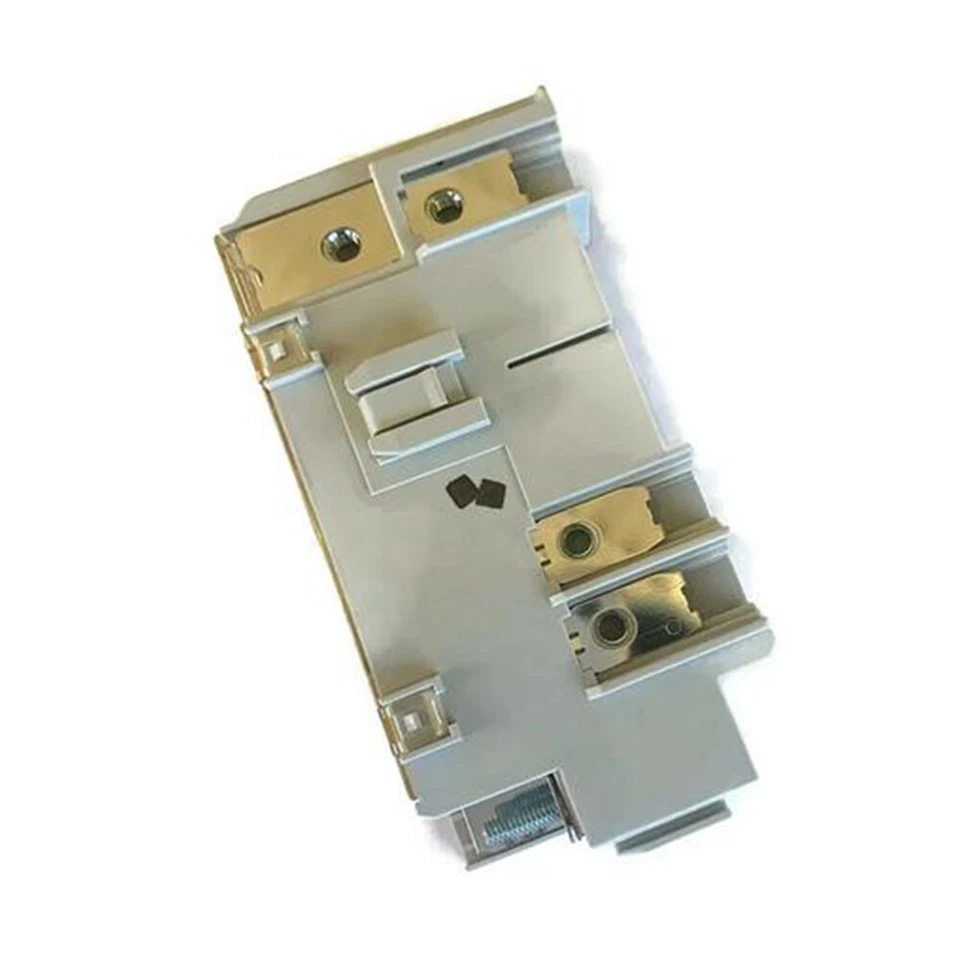 Conjunto de bloque de enlace fusible de auto nuevo para Toyota Scion TC XB Matrix Corolla 8262012280 Foto 1 de 4