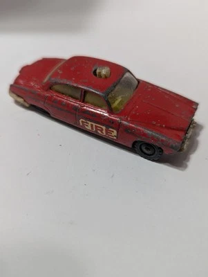 Coche Jefe de Bomberos Husky Jaguar MK 10 Rojo Inglaterra Años 60 Foto 1 de 4