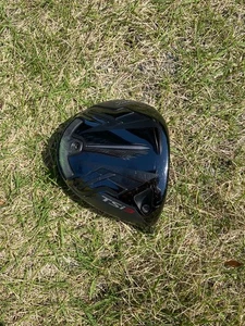 Titleist TSi3 10° Driver Head Only with Headcover, Small Sole Scratches - Picture 1 of 3