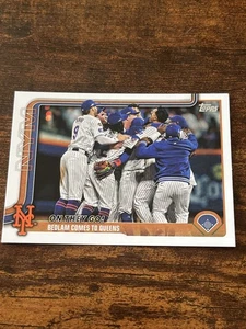 2025 Topps Series 2 #432 On They Go! Mets Checklist - Picture 1 of 3
