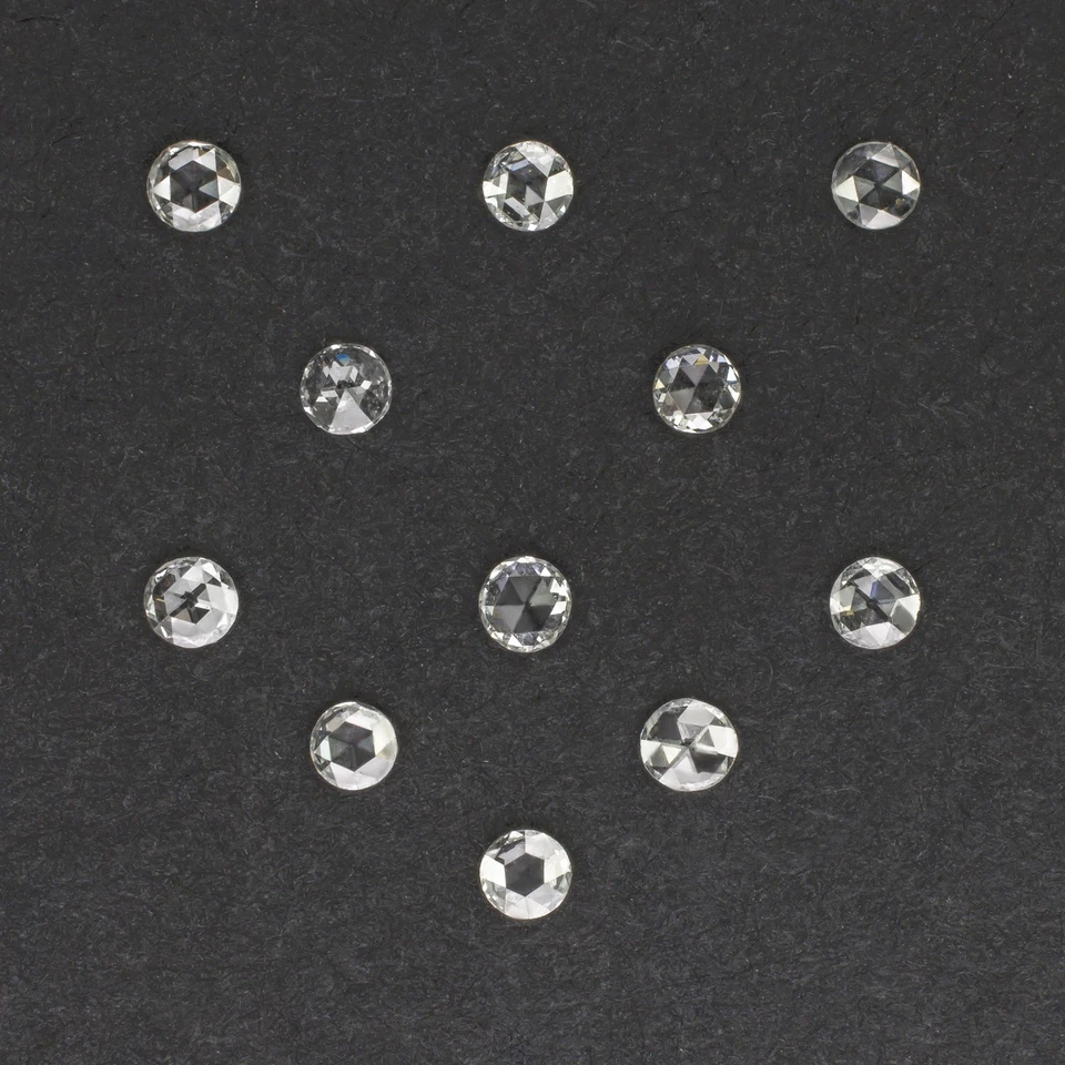 PAQUETE DE 11 PIEDRAS DIAMANTE TALLA ROSA E-G VS2-SI2 DISEÑO REDONDO TIERRA NATURAL EXTRAÍDO Foto 1 de 1