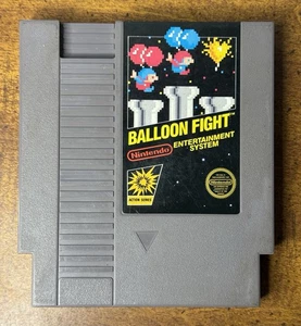 Balloon Fight (Nintendo NES, 1985) Authentic 5 Screw Game Cartridge Only Tested - Picture 1 of 5