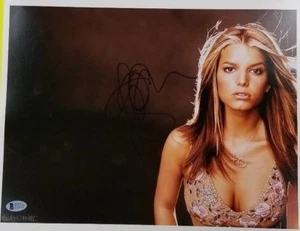Jessica Simpson signed 11"X14" color photo *Certified Authentic Beckett BAS COA - Picture 1 of 3