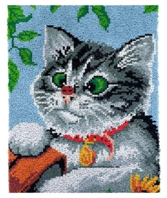 Lovely Kitten Rug Latch Hooking Kit (85x58cm) - Image 1 of 4