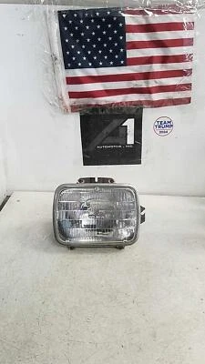 97-01 JEEP CHEROKEE ПРАВАЯ ПЕРЕДНЯЯ ПАССАЖИРСКАЯ БОКОВАЯ ФАРА ЛАМПА - Изображение 1 из 4