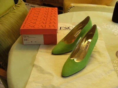 ESCADA new Italy Leather Suede Shoes  Pumps Womens 7 Light Lime Green Vitello - Image 1 of 4