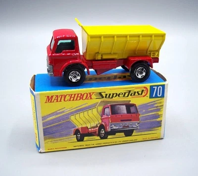 “MATCHBOX” *SUPERFAST* SF-70 GRIT SPREADER *FOUR SPOKE WHEELS* MINT BOXED - Image 1 of 4