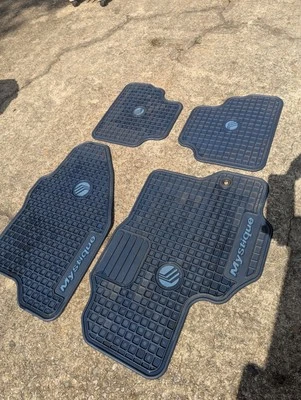 1998-2000 Mercury Mystique Dark Blue And Turquoise Floor Mats - Image 1 of 4