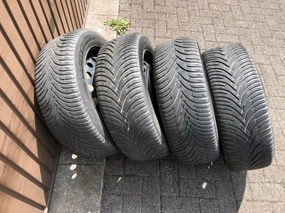 4xkomplette Winterreifen+Felgen 205/55R16 91T für Toyota Auris,Corolla,Yaris,Suz - Bild 1 von 4