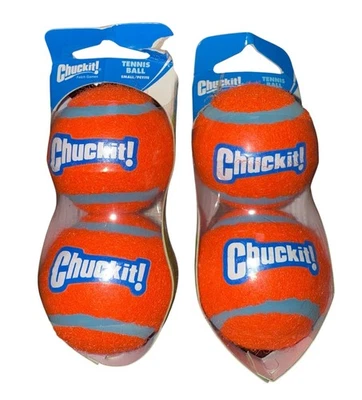 Chuckit! Pelota de tenis para perros juguete para perros, pequeña (2” de diámetro) perros 0-20 libras, 4 pelotas Foto 1 de 3