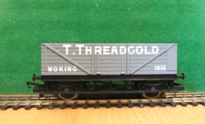 HORNBY T.THREADGOLD WOKING GREY PLANK WAGON MADE IN CHINA - Picture 1 of 6