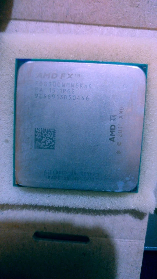 AMD FX-Series FX-8300 socket AM3+  , 8 core POTENTE! - Immagine 1 di 1