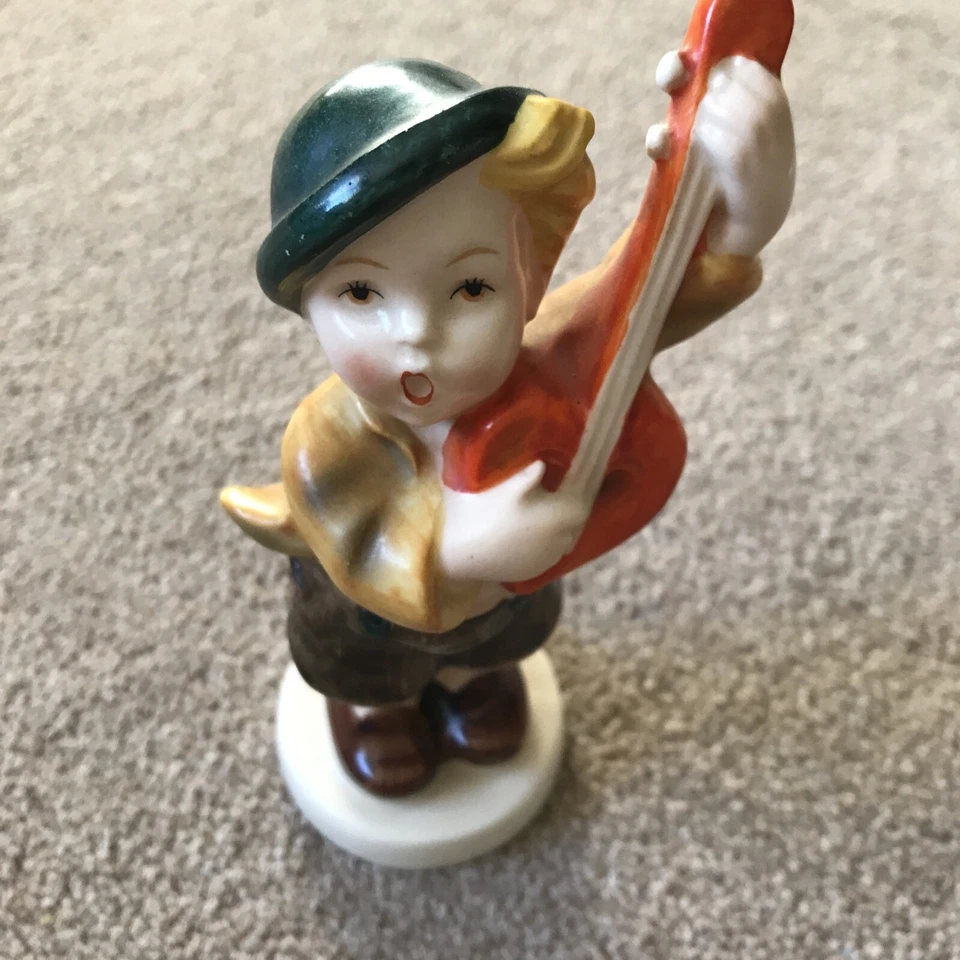 Goebel Hummel Porcelian "Minstrel Boy" Figure KF37 TMK 2 - Image 1 of 4