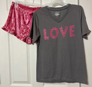 BOBBIE BROOKS Women’s LOVE Gray/Pink Pajamas Tee & Shorts 2 Pc PJ’s NWOT S - Picture 1 of 5