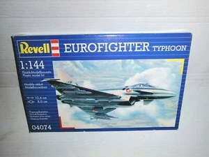 REVELL 1/144 KIT MONTAGGIO EUROFIGHTER TYPHOON NO.04074 - Foto 1 di 2