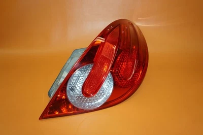 LUZ TRASEIRA ESQUERDA DRIVER MERCEDES BENZ R350 2007 2008 2009 A251 820 1564 R500 R63 - Imagem 1 de 4