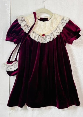 VESTIDO PLISADO CUELLO ENCAJE TERCIOPELO Y CREMA BORGOÑA EDICIONES RARAS DE COLECCIÓN + MONEDERO*5 Foto 1 de 4