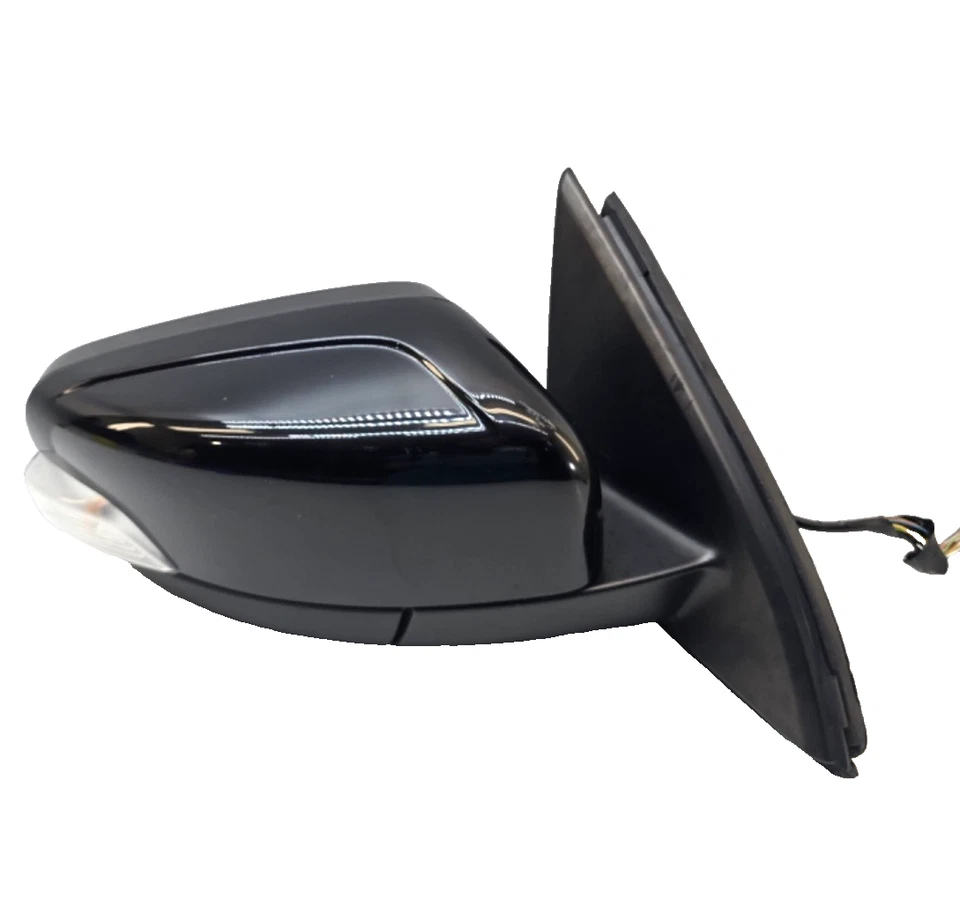 Оригинальное правостороннее зеркало обзора со стороны пассажира Volvo XC60 2010-2013 31298499 - Изображение 1 из 4