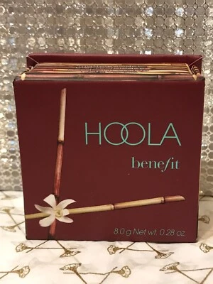 Benefit Hoola Matte Powder Bronzer For Face 8g With Brush & Mirror Full Size - Image 1 of 2
